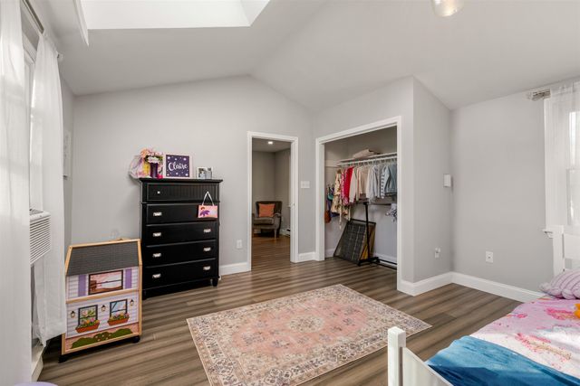 26 Wedgewood Drive, Londonderry, NH 03053