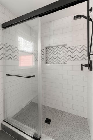 26 Wedgewood Drive, Londonderry, NH 03053