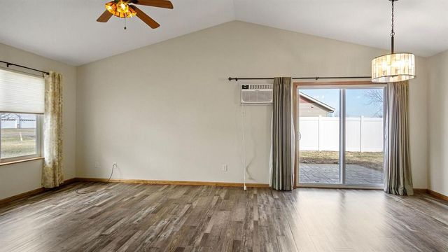 13561 42nd Avenue, Chippewa Falls, WI 54729