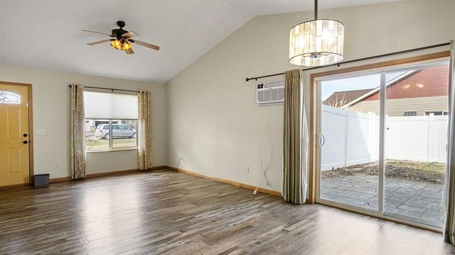 13561 42nd Avenue, Chippewa Falls, WI 54729