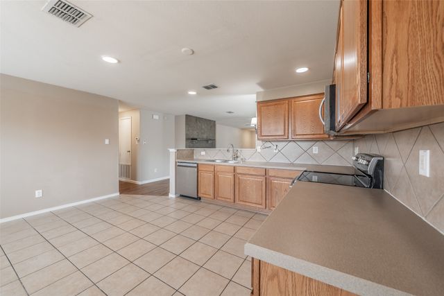 7429 Candler Drive, Fort Worth, TX 76131