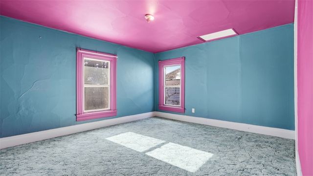 328 W New Castle, City Of But Nw, PA 16001