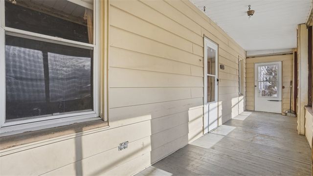 328 W New Castle, City Of But Nw, PA 16001