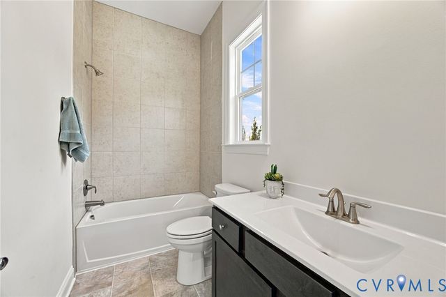 900 Landon Laurel Ln, Midlothian, VA 23114