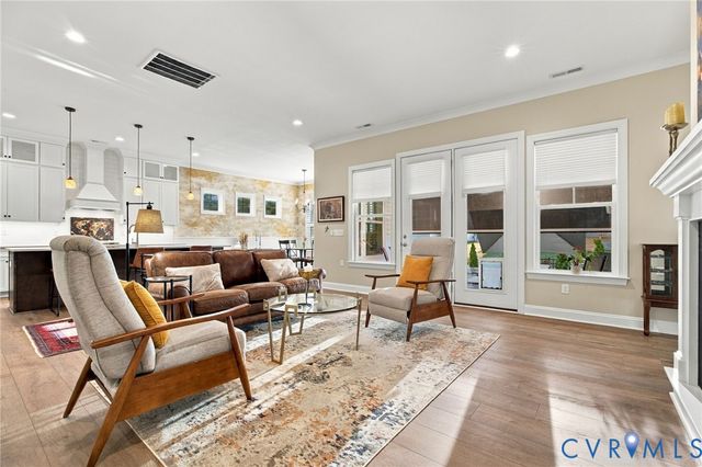 900 Landon Laurel Ln, Midlothian, VA 23114