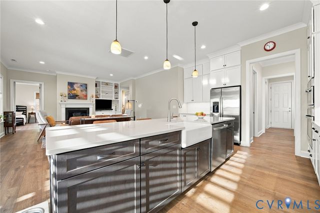 900 Landon Laurel Ln, Midlothian, VA 23114