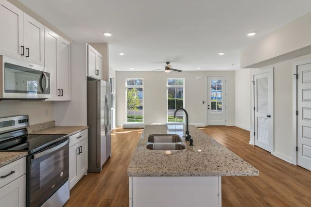 310 Cedar St, Lebanon, TN 37087