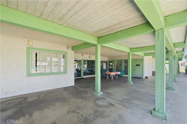 9391 California Ave 113, Riverside, CA 92503
