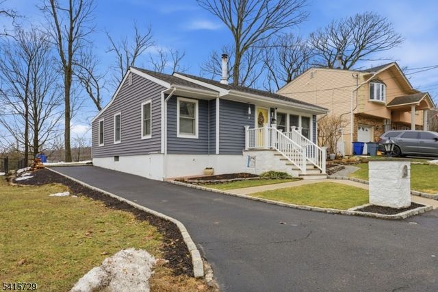 18 Erie Ave, Rockaway Twp., NJ 07866