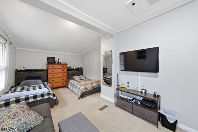 18 Erie Ave, Rockaway Twp., NJ 07866