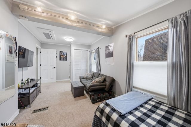 18 Erie Ave, Rockaway Twp., NJ 07866