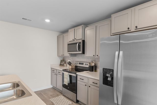 179 Pine Forest Dr., Conway, SC 29526