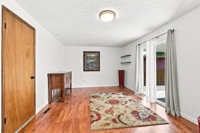 10510 E Desmet Ave, Spokane Valley, WA 99206