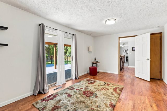 10510 E Desmet Ave, Spokane Valley, WA 99206