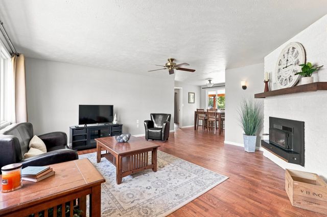 10510 E Desmet Ave, Spokane Valley, WA 99206