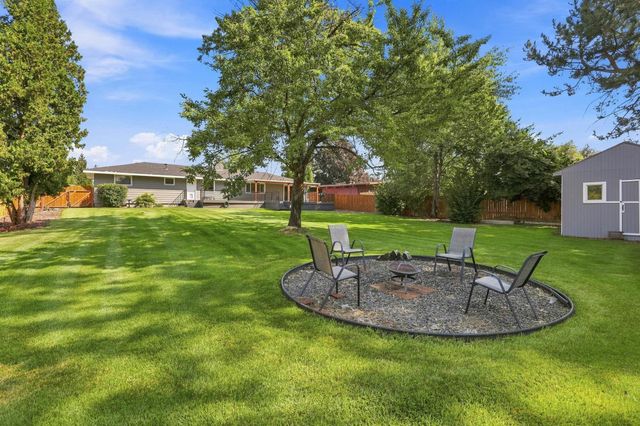 10510 E Desmet Ave, Spokane Valley, WA 99206