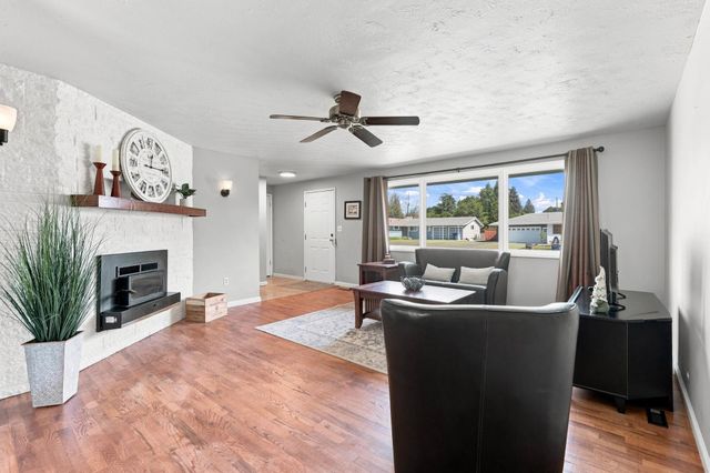10510 E Desmet Ave, Spokane Valley, WA 99206