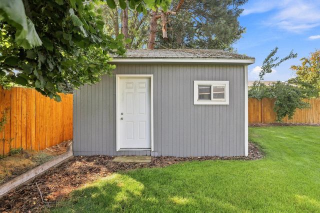 10510 E Desmet Ave, Spokane Valley, WA 99206