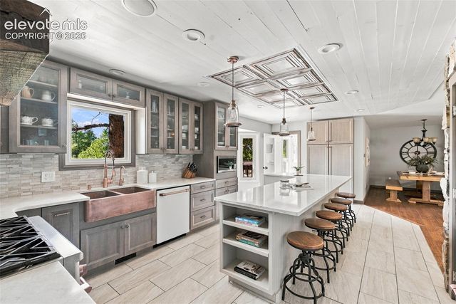 14990 E Coachman Drive, Colorado Springs, CO 80908