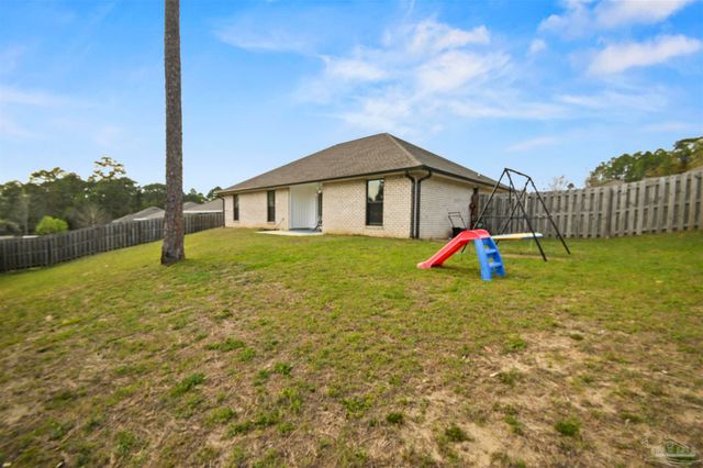 400 Scooter Cv, Crestview, FL 32539