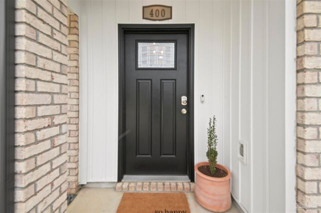 400 Scooter Cv, Crestview, FL 32539