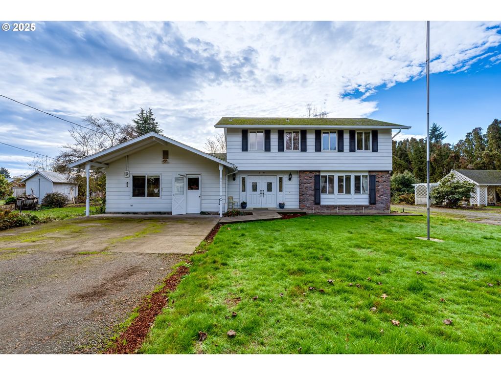 27194 HUEY Ln, Eugene, OR 97402