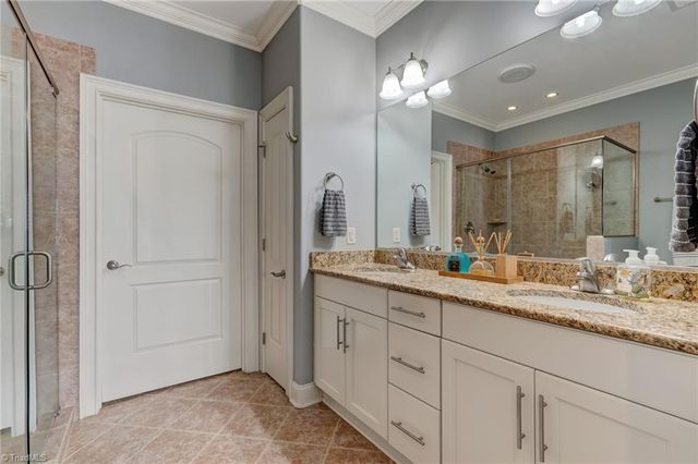 3420 Waterwheel Circle, Winston-salem, NC 27103