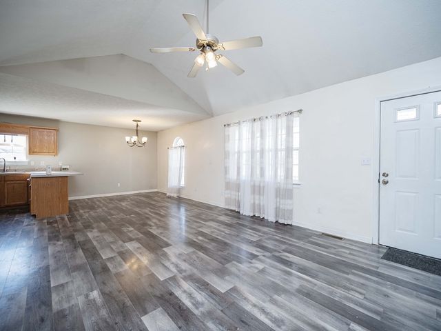 245 Miriah Drive, Mcminnville, TN 37110