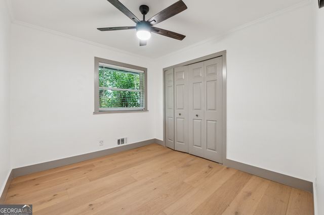 2010 Glenroy Drive SE, Smyrna, GA 30080