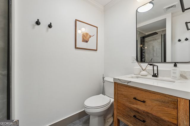 2010 Glenroy Drive SE, Smyrna, GA 30080