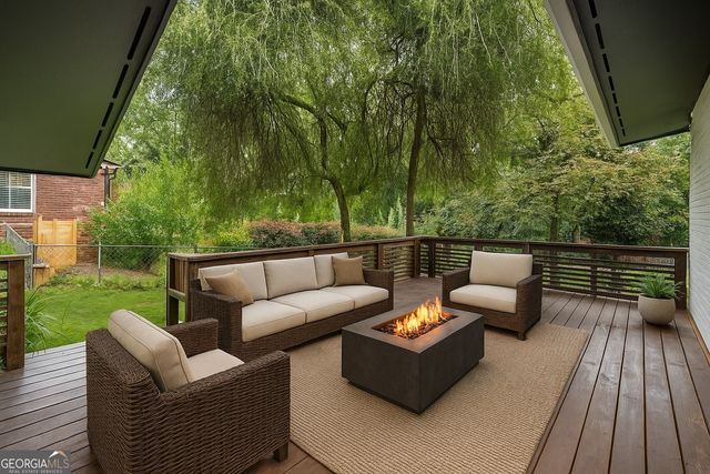 2010 Glenroy Drive SE, Smyrna, GA 30080