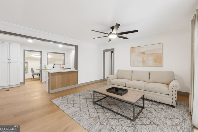 2010 Glenroy Drive SE, Smyrna, GA 30080