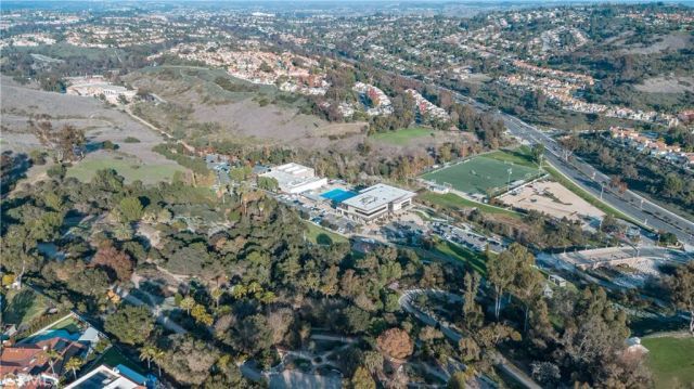 24306 Hillview, Laguna Niguel, CA 92677