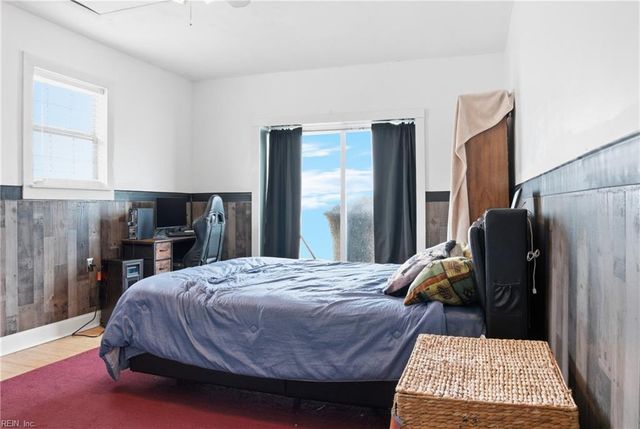 3805 Tiffany LN, Virginia Beach, VA 23456