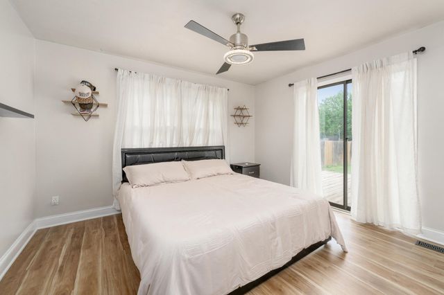 218 N knight, Wichita, KS 67203