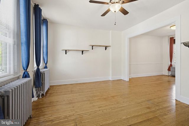 556 W ORANGE ST, Lancaster, PA 17603