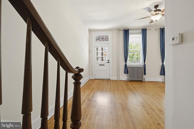 556 W ORANGE ST, Lancaster, PA 17603