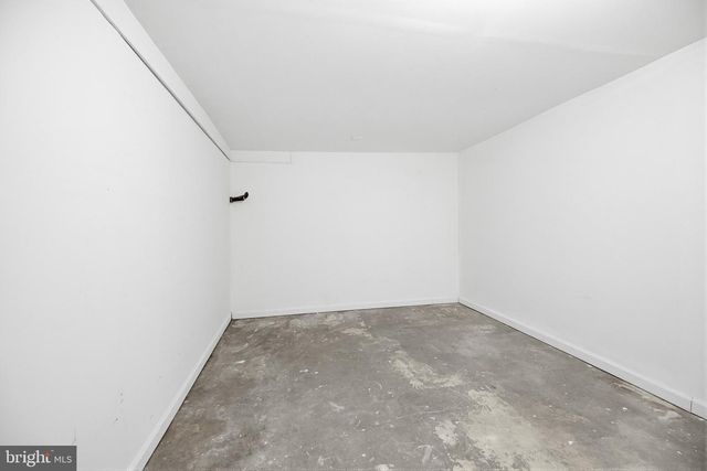 556 W ORANGE ST, Lancaster, PA 17603