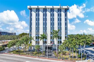 12550 Biscayne Blvd 304B, North Miami, FL 33181