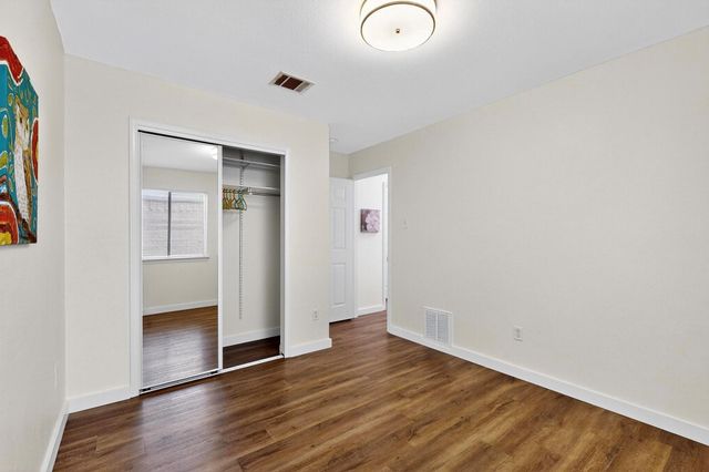 11317 Pardoners Tale LN, Austin, TX 78748