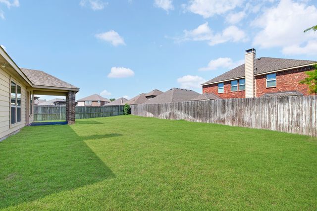 2409 Michelle Creek Drive, Little Elm, TX 75068