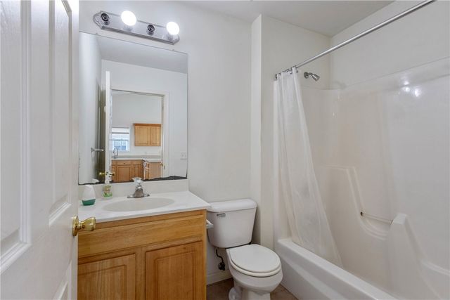 5059 Betsy Ross Way, Salina, NY 13088