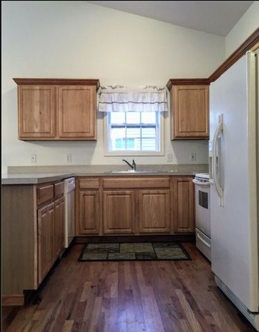 5059 Betsy Ross Way, Salina, NY 13088