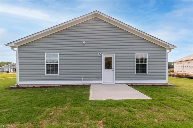 1467 Woods Road, Winston-salem, NC 27106