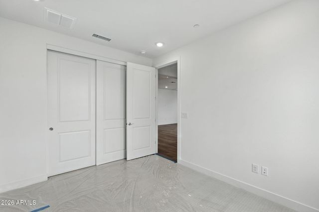 2121 W SONORAN DESERT Drive 67, Phoenix, AZ 85085