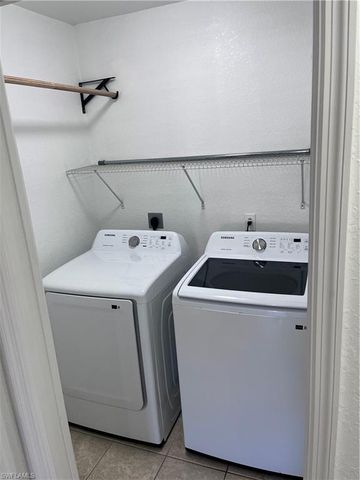 1066 Barnett ST E, Lehigh Acres, FL 33974