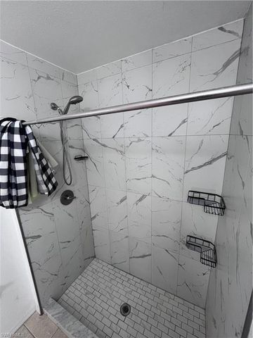 1066 Barnett ST E, Lehigh Acres, FL 33974