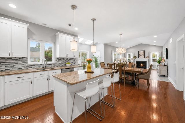 1 Prairie Lane, Bayville, NJ 08721