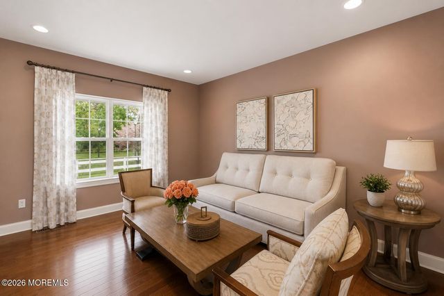 1 Prairie Lane, Bayville, NJ 08721
