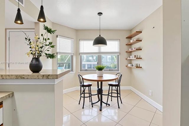 900 SW 125th Way 304R, Pembroke Pines, FL 33027